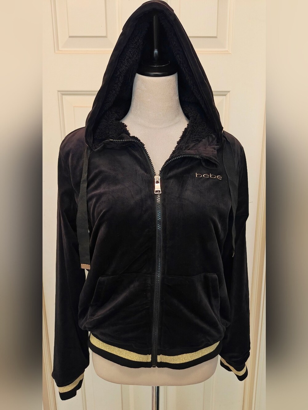 Y2K BEBE Sport Velour & Sherpa Lined Zip Up Hoodie Jacket w Gold Stripes.